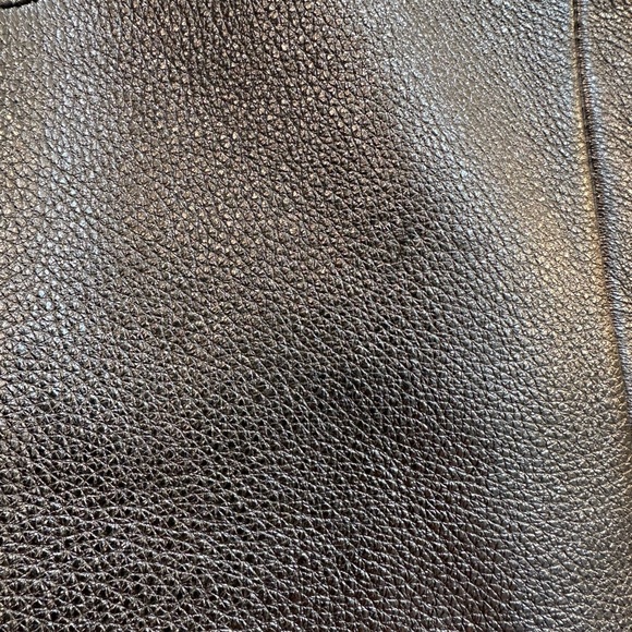 Authentic Silver metallic Burberry hobo / shoulder handbag. - Picture 9 of 16